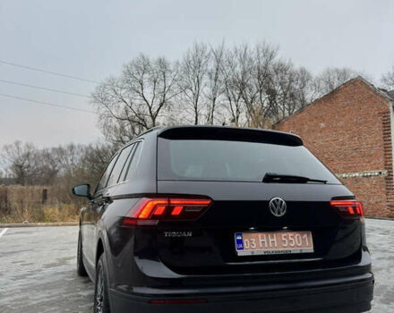 Черный Фольксваген Тигуан, объемом двигателя 2 л и пробегом 190 тыс. км за 23150 $, фото 7 на Automoto.ua