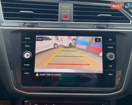 Черный Фольксваген Тигуан, объемом двигателя 2.49 л и пробегом 224 тыс. км за 18500 $, фото 16 на Automoto.ua