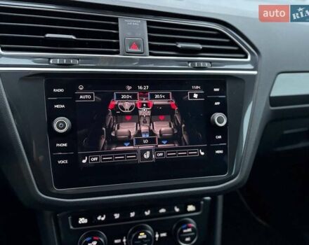 Чорний Фольксваген Тігуан, об'ємом двигуна 1.98 л та пробігом 235 тис. км за 21799 $, фото 38 на Automoto.ua