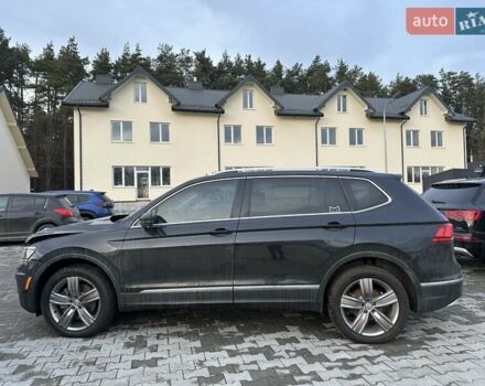Черный Фольксваген Тигуан, объемом двигателя 2 л и пробегом 94 тыс. км за 17260 $, фото 9 на Automoto.ua