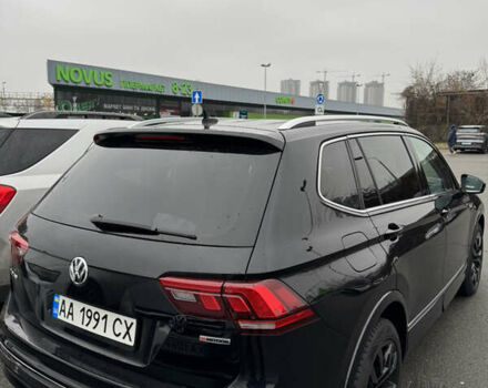 Черный Фольксваген Тигуан, объемом двигателя 2 л и пробегом 92 тыс. км за 21900 $, фото 8 на Automoto.ua