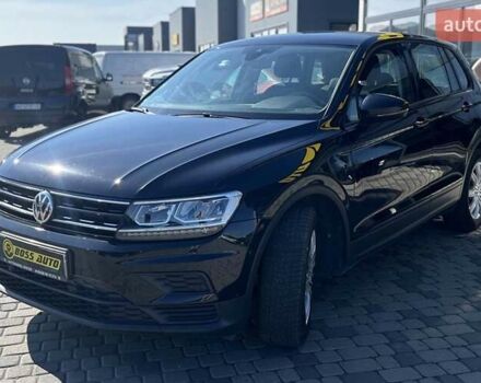 Черный Фольксваген Тигуан, объемом двигателя 1.97 л и пробегом 258 тыс. км за 18700 $, фото 2 на Automoto.ua