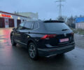 Чорний Фольксваген Тігуан, об'ємом двигуна 2 л та пробігом 162 тис. км за 18750 $, фото 4 на Automoto.ua