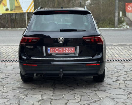 Чорний Фольксваген Тігуан, об'ємом двигуна 1.98 л та пробігом 258 тис. км за 23300 $, фото 2 на Automoto.ua