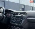 Черный Фольксваген Тигуан, объемом двигателя 2 л и пробегом 161 тыс. км за 25690 $, фото 44 на Automoto.ua