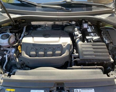 Чорний Фольксваген Тігуан, об'ємом двигуна 2 л та пробігом 138 тис. км за 17300 $, фото 7 на Automoto.ua