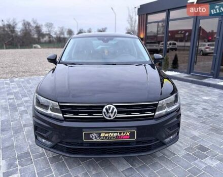 Чорний Фольксваген Тігуан, об'ємом двигуна 1.98 л та пробігом 235 тис. км за 21799 $, фото 2 на Automoto.ua