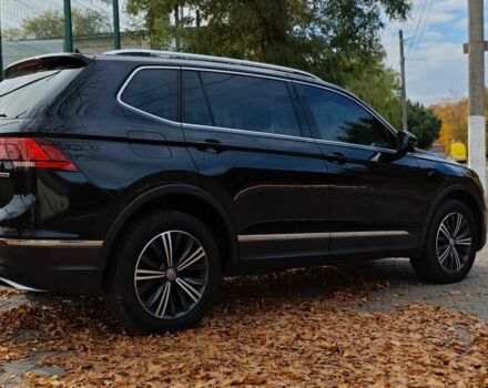 Черный Фольксваген Тигуан, объемом двигателя 2 л и пробегом 314 тыс. км за 14700 $, фото 6 на Automoto.ua