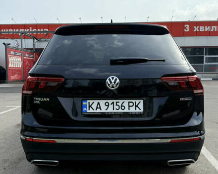 Черный Фольксваген Тигуан, объемом двигателя 1.98 л и пробегом 78 тыс. км за 25500 $, фото 2 на Automoto.ua