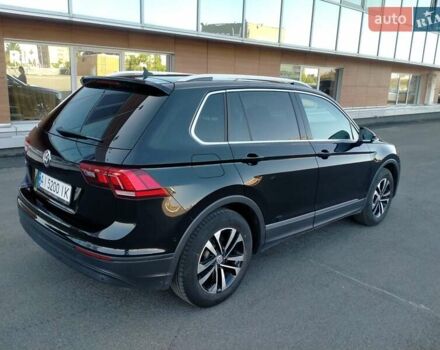 Чорний Фольксваген Тігуан, об'ємом двигуна 1.97 л та пробігом 197 тис. км за 23000 $, фото 3 на Automoto.ua