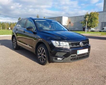Черный Фольксваген Тигуан, объемом двигателя 1.98 л и пробегом 197 тыс. км за 22900 $, фото 4 на Automoto.ua