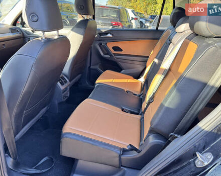 Черный Фольксваген Тигуан, объемом двигателя 2 л и пробегом 133 тыс. км за 11900 $, фото 35 на Automoto.ua