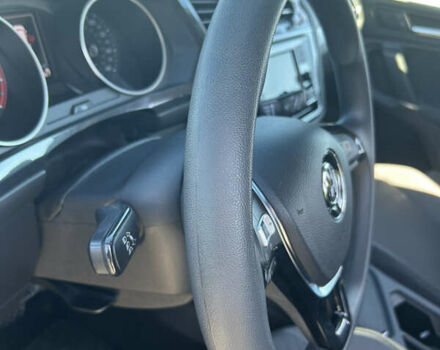 Чорний Фольксваген Тігуан, об'ємом двигуна 2 л та пробігом 76 тис. км за 18900 $, фото 17 на Automoto.ua