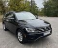 Черный Фольксваген Тигуан, объемом двигателя 2 л и пробегом 129 тыс. км за 19000 $, фото 1 на Automoto.ua
