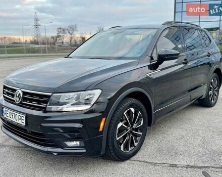 Чорний Фольксваген Тігуан, об'ємом двигуна 2 л та пробігом 74 тис. км за 19900 $, фото 6 на Automoto.ua