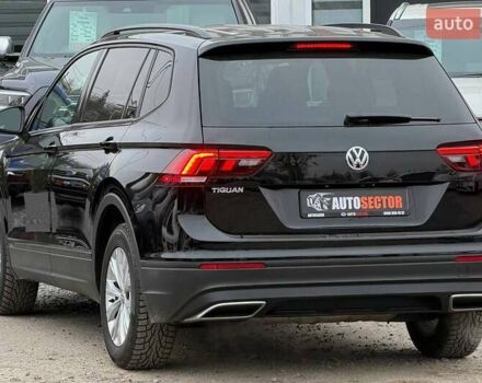 Черный Фольксваген Тигуан, объемом двигателя 1.98 л и пробегом 125 тыс. км за 19500 $, фото 6 на Automoto.ua