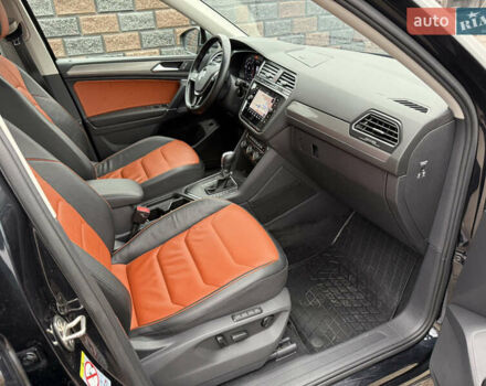 Черный Фольксваген Тигуан, объемом двигателя 1.98 л и пробегом 220 тыс. км за 26500 $, фото 10 на Automoto.ua