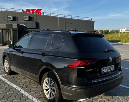 Черный Фольксваген Тигуан, объемом двигателя 1.98 л и пробегом 101 тыс. км за 15300 $, фото 9 на Automoto.ua