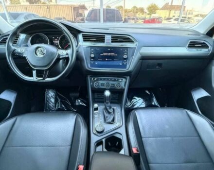 Черный Фольксваген Тигуан, объемом двигателя 2 л и пробегом 42 тыс. км за 5900 $, фото 8 на Automoto.ua