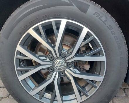 Черный Фольксваген Тигуан, объемом двигателя 1.98 л и пробегом 196 тыс. км за 21700 $, фото 65 на Automoto.ua