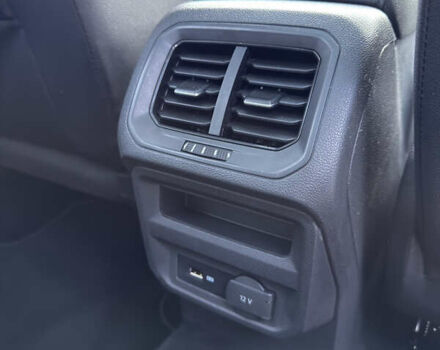 Черный Фольксваген Тигуан, объемом двигателя 2 л и пробегом 231 тыс. км за 16300 $, фото 13 на Automoto.ua