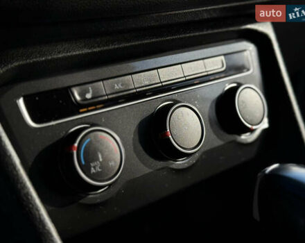 Черный Фольксваген Тигуан, объемом двигателя 2 л и пробегом 70 тыс. км за 16700 $, фото 15 на Automoto.ua