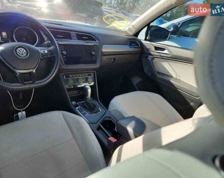 Черный Фольксваген Тигуан, объемом двигателя 2 л и пробегом 138 тыс. км за 12490 $, фото 14 на Automoto.ua