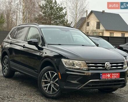 Чорний Фольксваген Тігуан, об'ємом двигуна 2 л та пробігом 200 тис. км за 15900 $, фото 12 на Automoto.ua