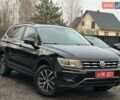 Чорний Фольксваген Тігуан, об'ємом двигуна 2 л та пробігом 200 тис. км за 15900 $, фото 12 на Automoto.ua