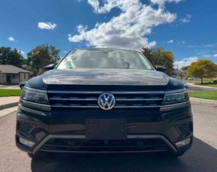 Черный Фольксваген Тигуан, объемом двигателя 2 л и пробегом 30 тыс. км за 10900 $, фото 1 на Automoto.ua