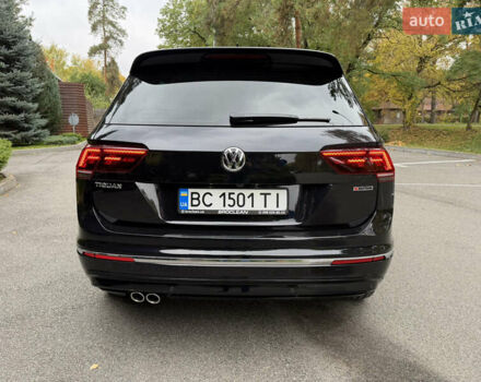 Фольксваген Тигуан 2019 в Киеве на Automoto.ua Черный Фольксваген Тигуан, объемом двигателя 2 л и пробегом 120 тыс. км за 32799 $, фото 6 на Automoto.ua