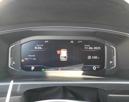 Черный Фольксваген Тигуан, объемом двигателя 2 л и пробегом 104 тыс. км за 4000 $, фото 6 на Automoto.ua