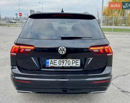 Чорний Фольксваген Тігуан, об'ємом двигуна 2 л та пробігом 74 тис. км за 19900 $, фото 12 на Automoto.ua