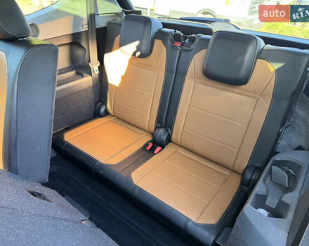 Черный Фольксваген Тигуан, объемом двигателя 2 л и пробегом 133 тыс. км за 11900 $, фото 40 на Automoto.ua