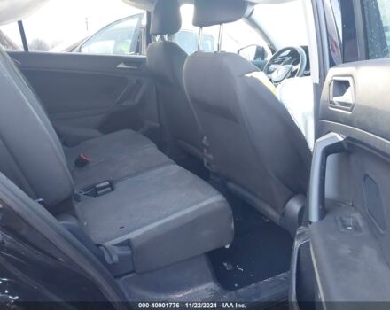 Чорний Фольксваген Тігуан, об'ємом двигуна 2 л та пробігом 115 тис. км за 10100 $, фото 11 на Automoto.ua