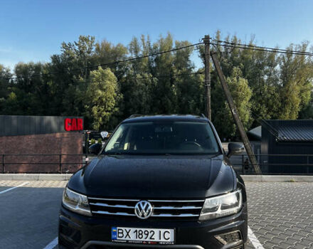 Черный Фольксваген Тигуан, объемом двигателя 1.98 л и пробегом 101 тыс. км за 15300 $, фото 8 на Automoto.ua