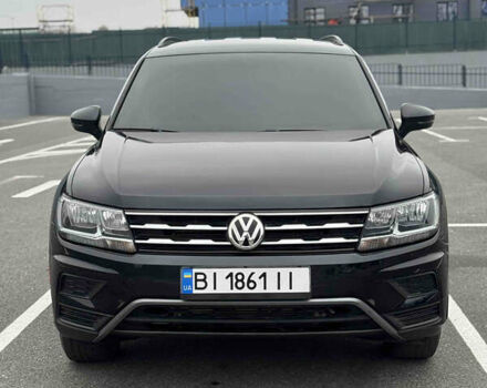 Черный Фольксваген Тигуан, объемом двигателя 1.98 л и пробегом 71 тыс. км за 18999 $, фото 1 на Automoto.ua