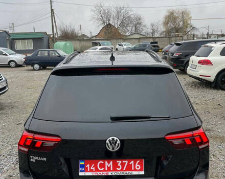 Черный Фольксваген Тигуан, объемом двигателя 2 л и пробегом 183 тыс. км за 19600 $, фото 5 на Automoto.ua
