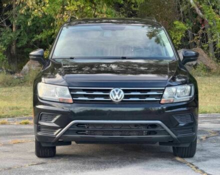 Черный Фольксваген Тигуан, объемом двигателя 2 л и пробегом 43 тыс. км за 11400 $, фото 1 на Automoto.ua