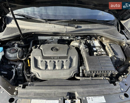 Чорний Фольксваген Тігуан, об'ємом двигуна 1.98 л та пробігом 175 тис. км за 14750 $, фото 19 на Automoto.ua