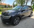 Чорний Фольксваген Тігуан, об'ємом двигуна 2 л та пробігом 41 тис. км за 13200 $, фото 2 на Automoto.ua