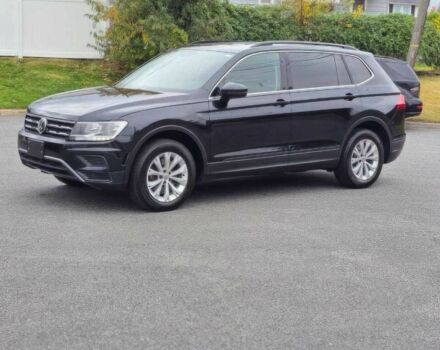 Черный Фольксваген Тигуан, объемом двигателя 2 л и пробегом 41 тыс. км за 8200 $, фото 2 на Automoto.ua