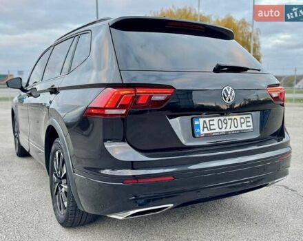 Чорний Фольксваген Тігуан, об'ємом двигуна 2 л та пробігом 74 тис. км за 19900 $, фото 9 на Automoto.ua