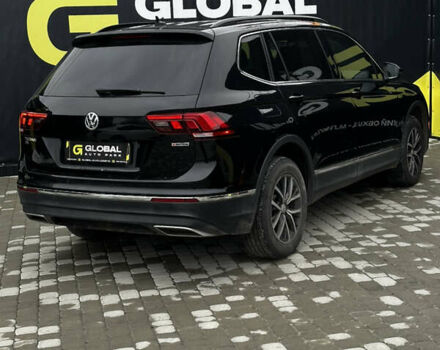 Черный Фольксваген Тигуан, объемом двигателя 1.98 л и пробегом 40 тыс. км за 21500 $, фото 20 на Automoto.ua