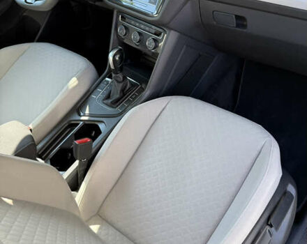 Черный Фольксваген Тигуан, объемом двигателя 2 л и пробегом 55 тыс. км за 19800 $, фото 10 на Automoto.ua