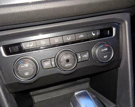 Черный Фольксваген Тигуан, объемом двигателя 1.98 л и пробегом 116 тыс. км за 18900 $, фото 19 на Automoto.ua