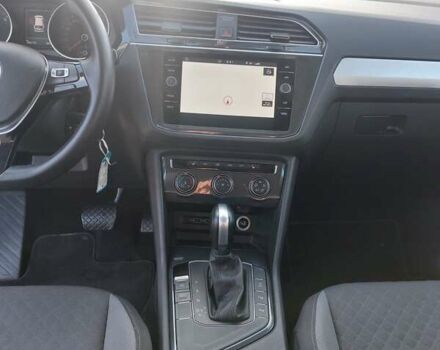 Черный Фольксваген Тигуан, объемом двигателя 1.98 л и пробегом 197 тыс. км за 20900 $, фото 13 на Automoto.ua