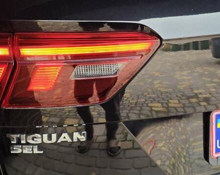 Чорний Фольксваген Тігуан, об'ємом двигуна 1.98 л та пробігом 314 тис. км за 15200 $, фото 18 на Automoto.ua