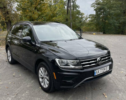 Черный Фольксваген Тигуан, объемом двигателя 1.98 л и пробегом 129 тыс. км за 18500 $, фото 8 на Automoto.ua
