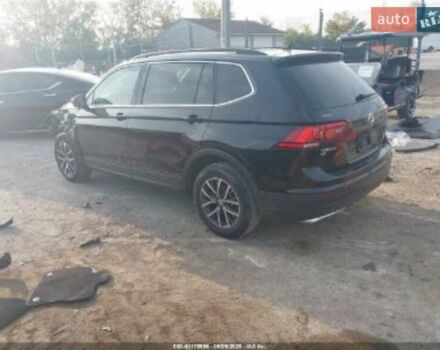 Черный Фольксваген Тигуан, объемом двигателя 0 л и пробегом 105 тыс. км за 6000 $, фото 3 на Automoto.ua